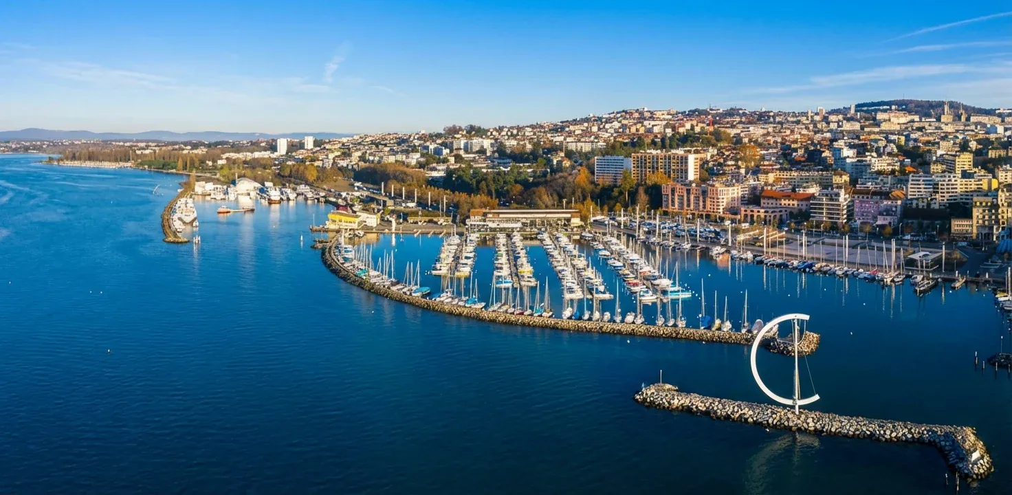 Les rives du lac à Ouchy, à Lausanne
